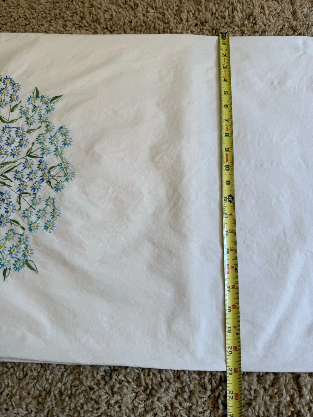 VTG Pair Embroidered Pillowcases Blue Flower Basket Cottagecore Crochet Edge